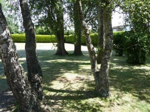 Copthorne Caravans Hotel Merston Exterior foto